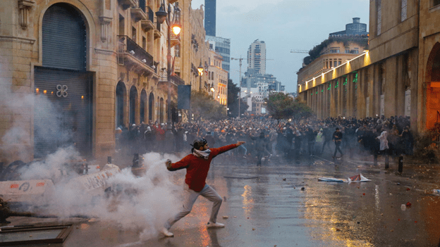 Dozens wounded after rival protesters clash in Lebanon’s Capital