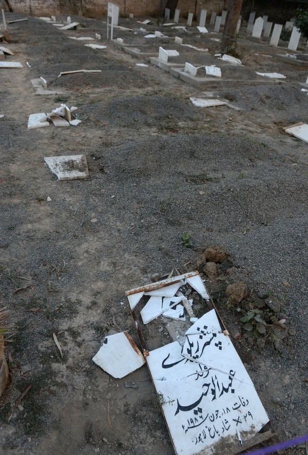Imran Khan’s communal harmony agenda tanks as Pakistan forces desecrate Ahmadiyyas graveyard