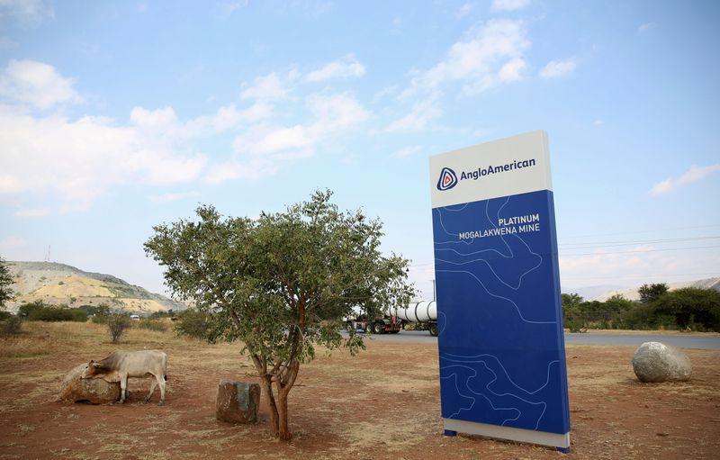 Amplats profit falls as COVID-19 shutdowns weigh, sees H2 output recovery