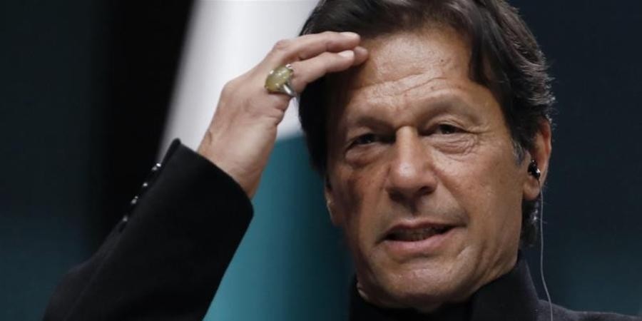 Imran Khan’s advisor terms female political commentator ‘Filthy Thing’