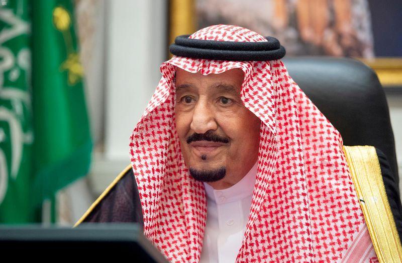 Saudi king says kingdom working to guarantee stable global oil supply