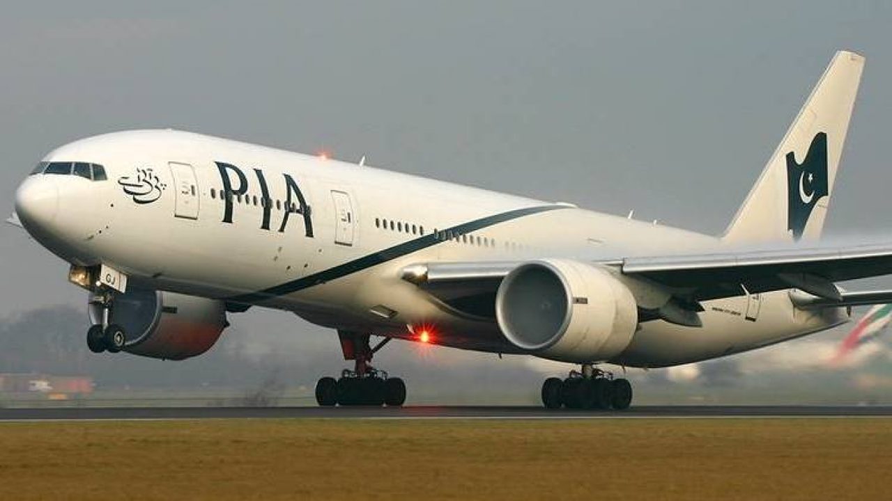 Five Pakistan aviation officers held for issuing fake licences