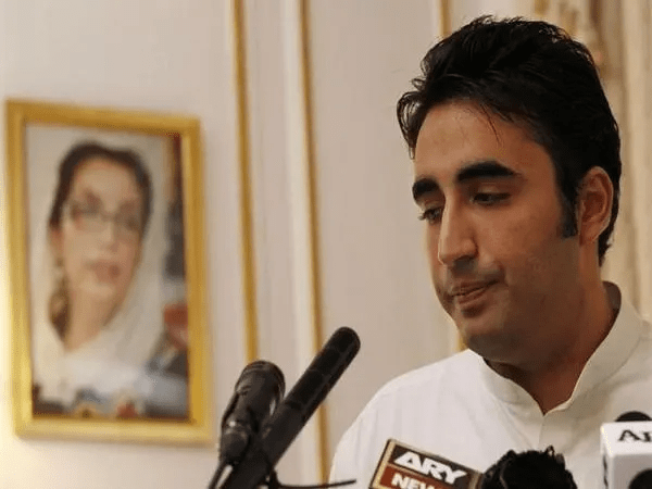 Imran Khan should resign and apologise to Pak: Bilawal Bhutto