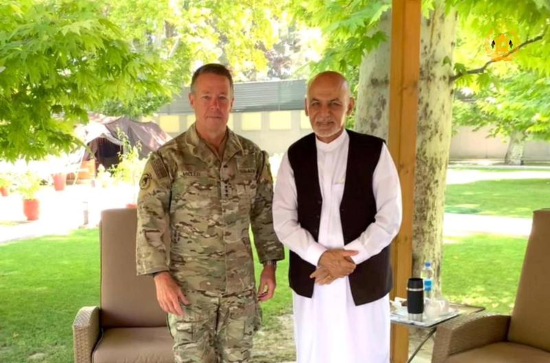 In symbolic end to war, U.S. general departs Afghanistan
