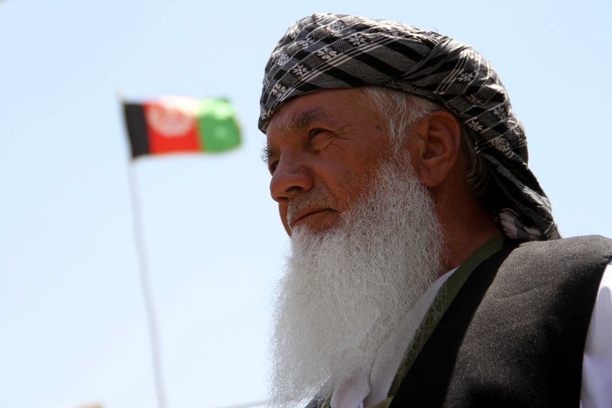 Battle between Afghan forces and Taliban intensifies in Herat as former mujahideen take up arms