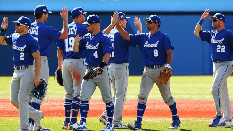 Baseball-Mexico ousted, Dominican Republic get second chance