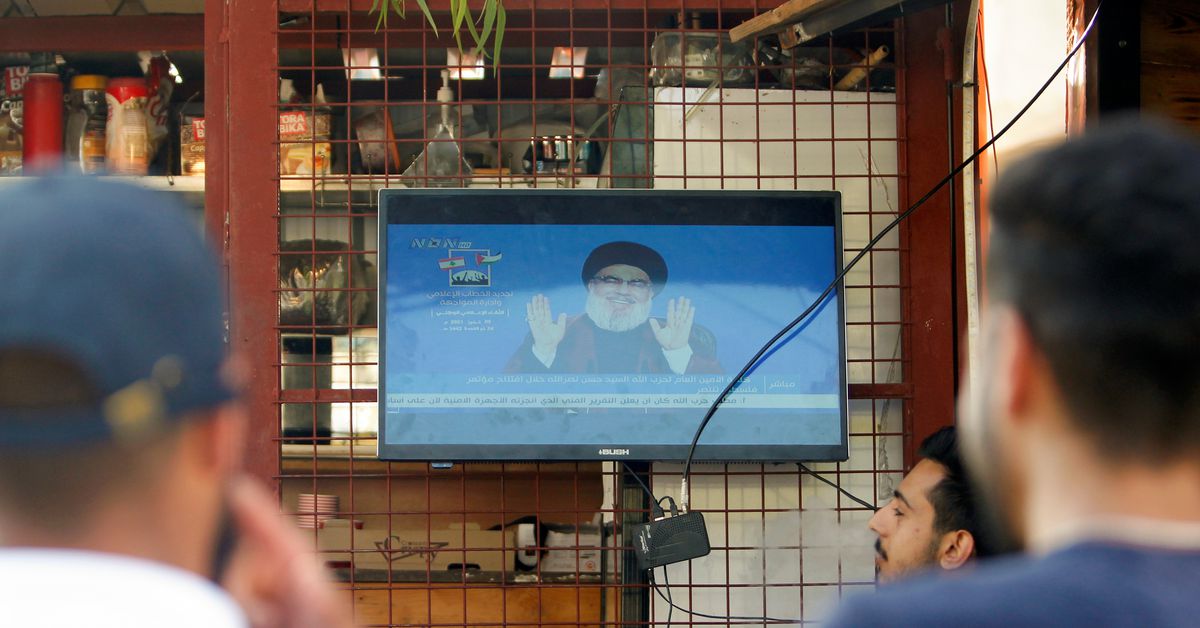 Hezbollah arranges Iranian fuel for Lebanon