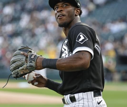 White Sox blast A’s, who lose starting pitcher to injury