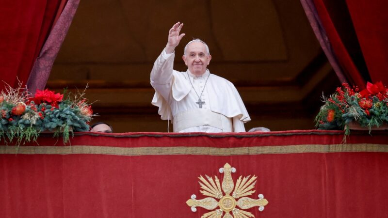 Pope Francis calls for ‘dialogue’ to heal a divided world