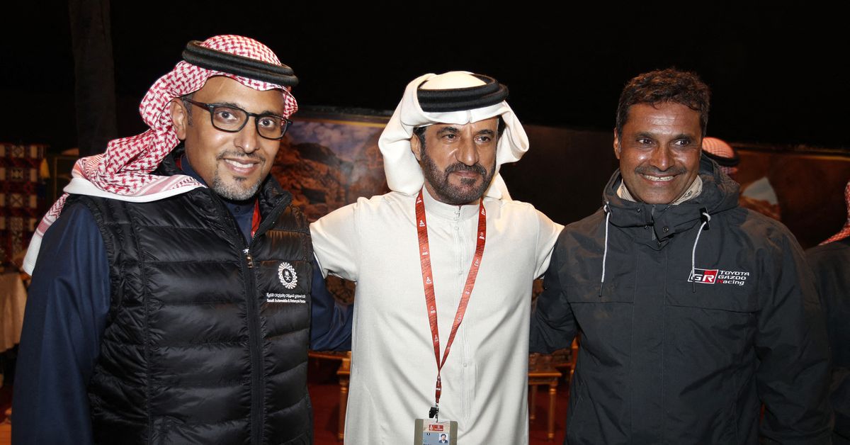 Qatar’s al-Attiyah takes the lead after Dakar prologue