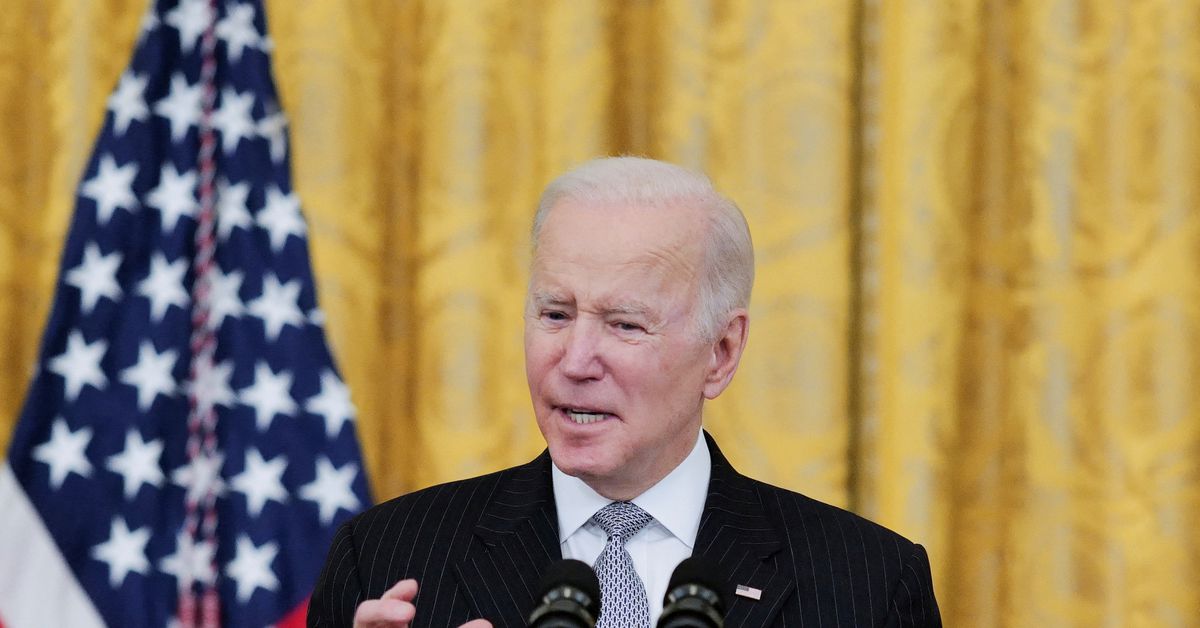 Biden pushes for police funding, more social workers with New York City mayor Adams
