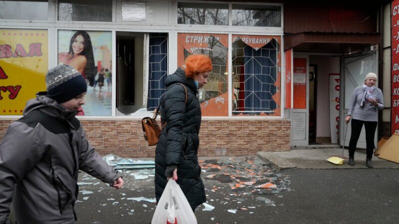 Russia-Ukraine conflict raises big risks for global economy
