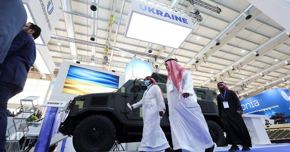 Russian and Ukrainian weapons compete at Saudi defence show