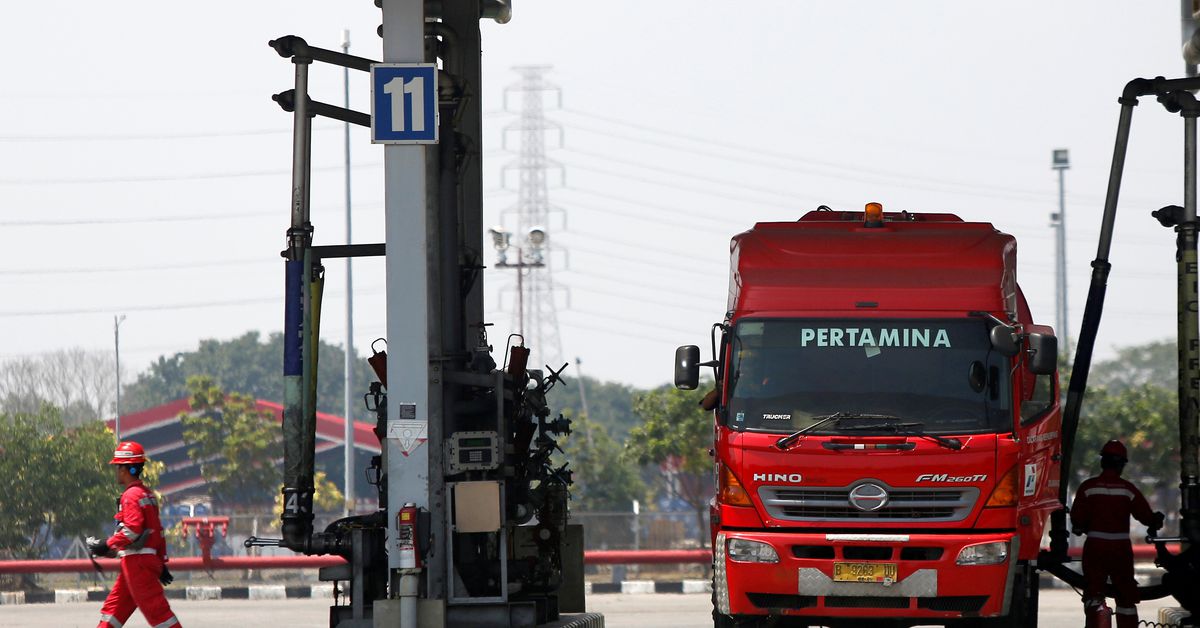 Indonesia may hike prices of 90-octane gasoline, subsidised LPG- media