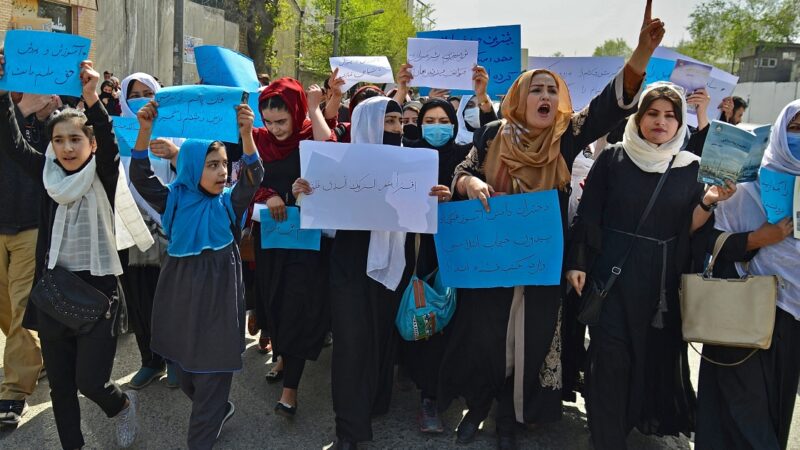 Afghan girls stage protest, demand Taliban reopen schools