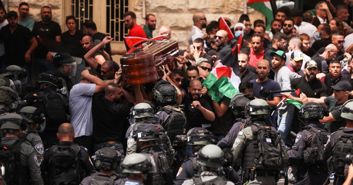 Abu Akleh pallbearer arrested days after Israelis attack funeral