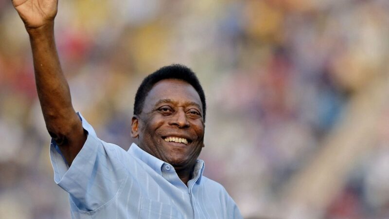 Soccer great Pele urges Brazil authorities to ramp up search for British journalist