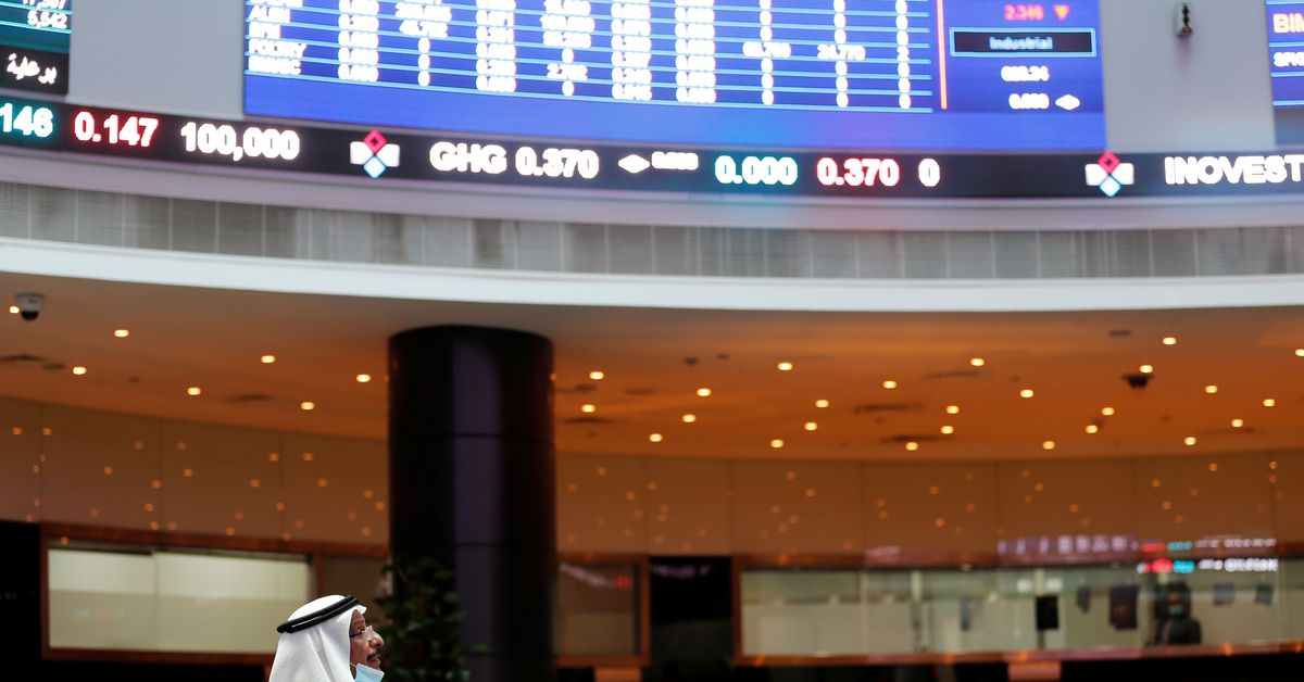 Major Gulf bourses trade mixed; Abu Dhabi at record high