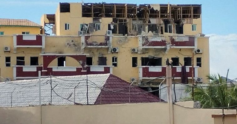 Somalia militants attack hotel in Mogadishu, at least 12 killed