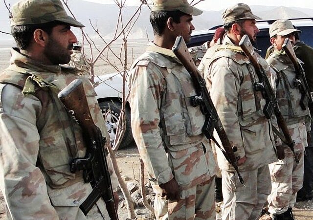 In the Pakistan-Iran border assault, four troops died.