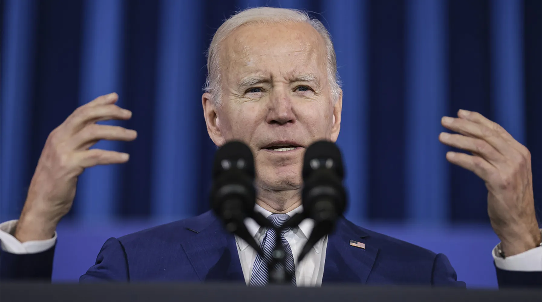 After a “severe” terrorist warning, Biden insisted on going to Northern Ireland, saying, “Can’t keep me out.”