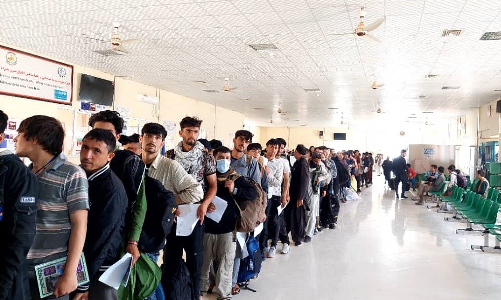 In the last three days, more than 4,500 Afghan refugees have returned home from Iran.
