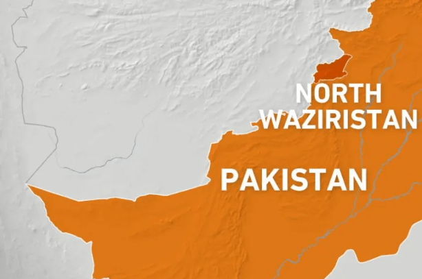 In an assault near the Afghanistan border, six Pakistani troops were killed.