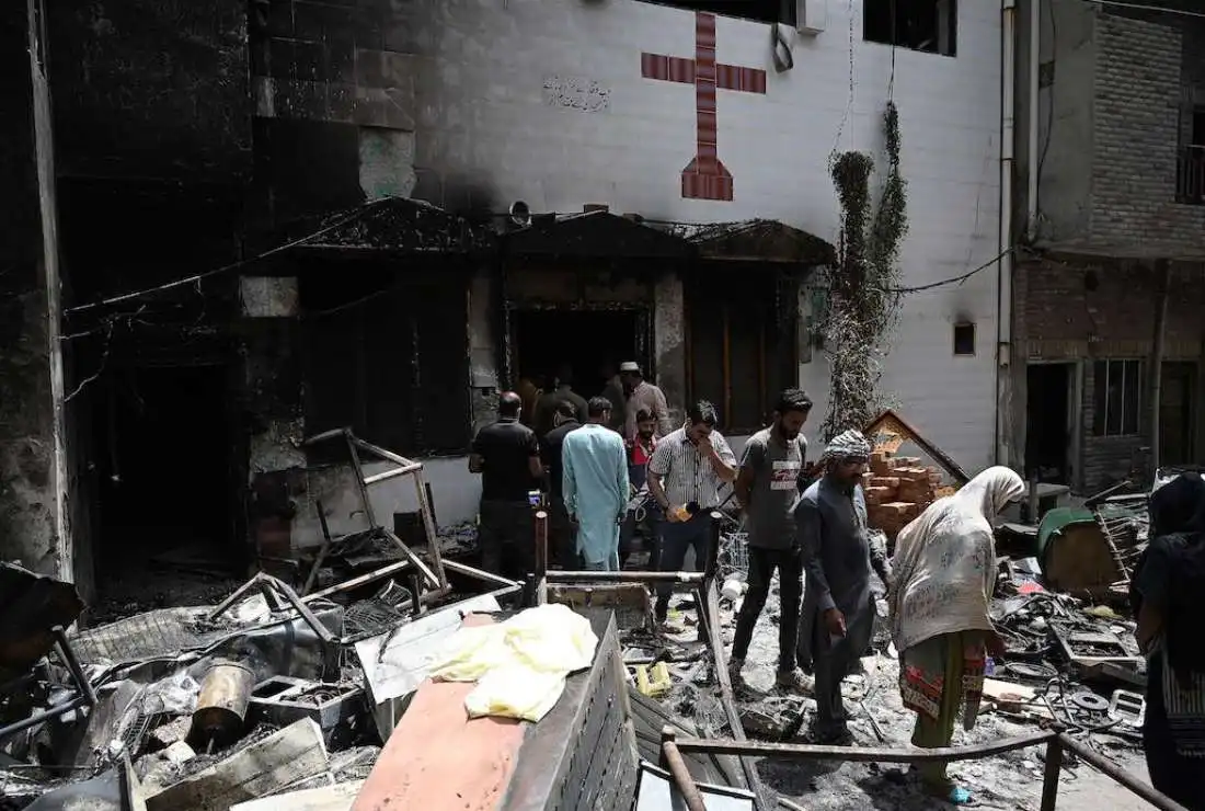 Un-islamic Burning Of Churches & Homes In Pakistan: Respecting Other Religions Is Mandatory In Islam