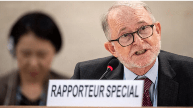 UN rights expert is prevented from entering Afghanistan, according to a diplomatic source.