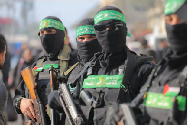 According to Al Jazeera, Hamas proposes to cease the conflict in exchange for the release of all prisoners.