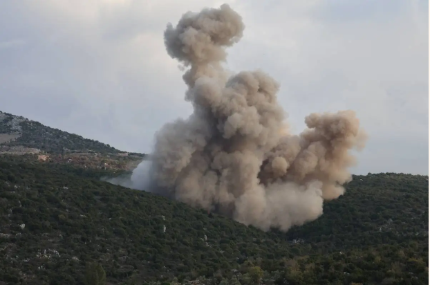 Syria-Lebanon border is struck by an Israeli army