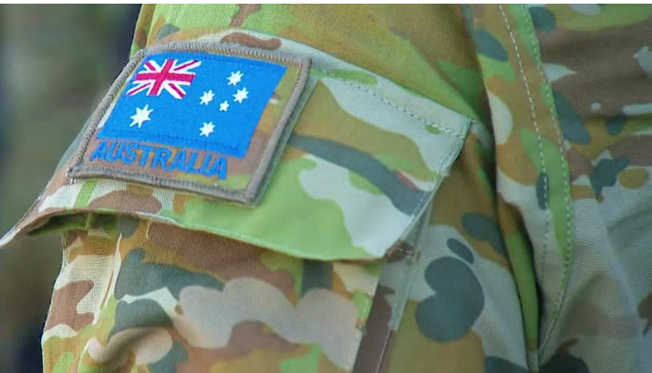 The decision to remove Afghanistan battle medals is contested by an Australian soldier.