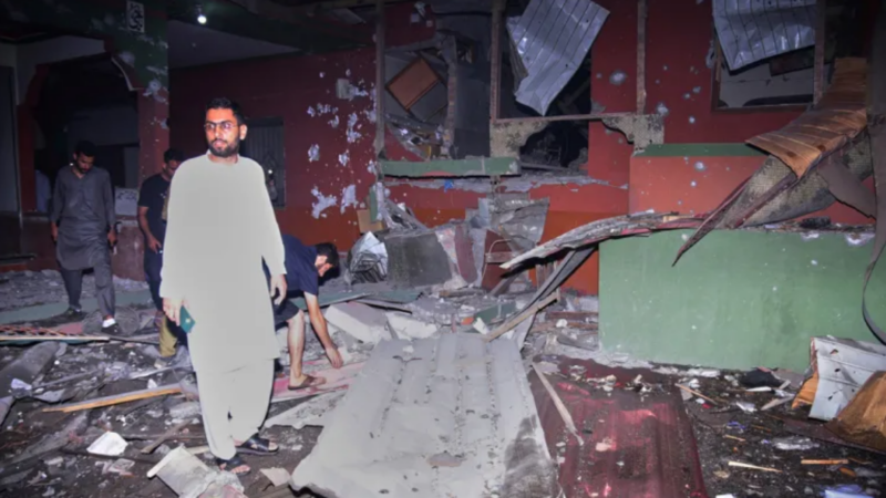 Can other nations save India and Pakistan from impending war?