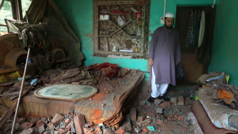 Pakistan is alleged to have launched a new round of drone attacks on India.