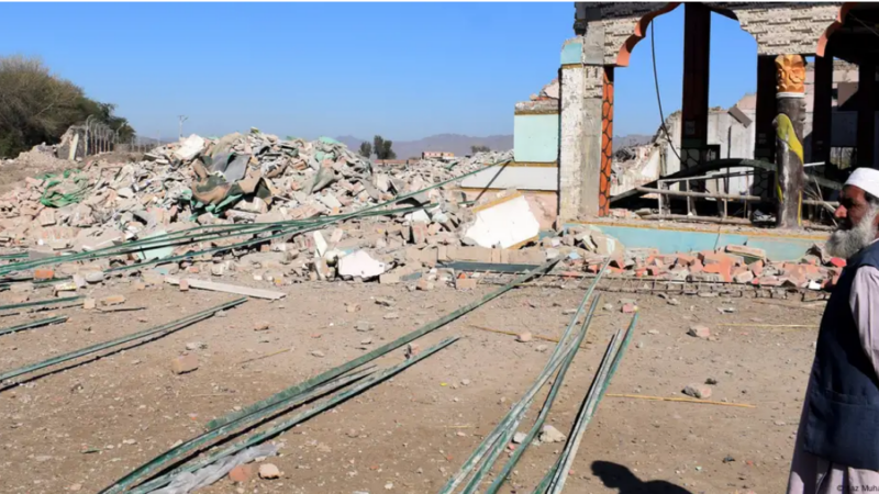 Pakistan mourns civilians, soldiers killed in Bannu attack