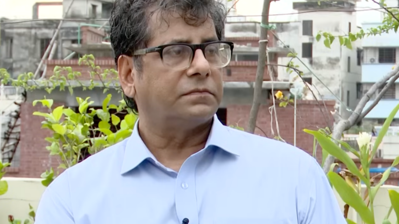 Bangladesh arrests veteran journalist Anis Alamgir on terrorism charges